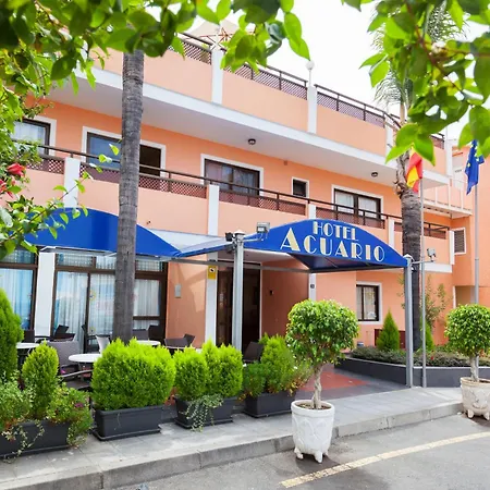 Hotel Acuario فندق