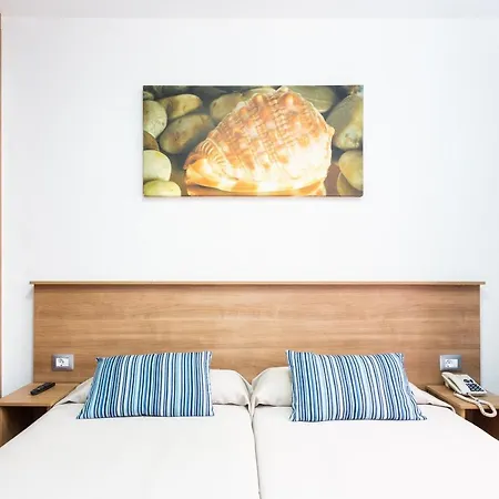 فندق Hotel Acuario بويرتو ذي لا كروز