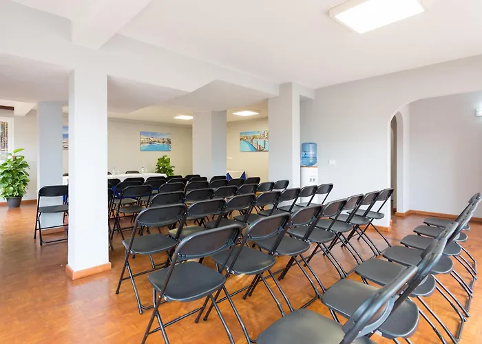 水族全球酒店 2*